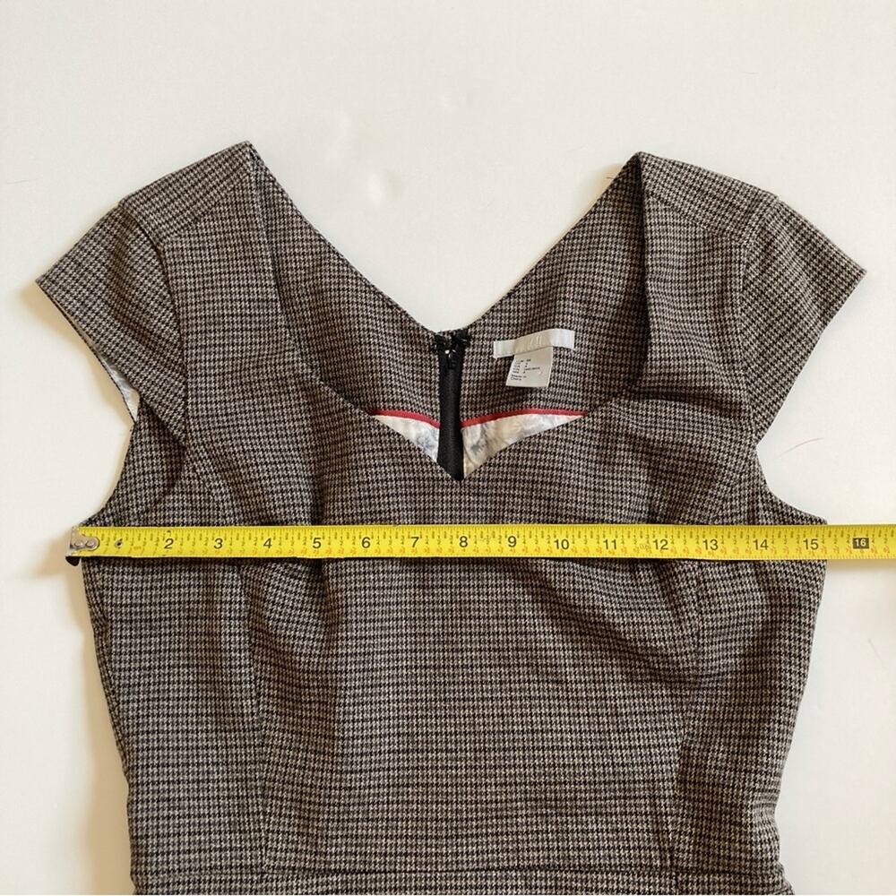 H&M Plaid Dress Size 4 - Picture 10 of 12